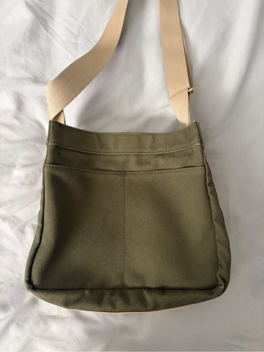Dooney & Bourke Olive Canvas Crossbody with Cream Strap and Tan Trim - Picture 3 of 4